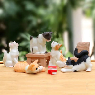 Charming Cat Figurines for Car Home Office Decor Resin Miniature Landscape Accessories DIY Fairy Gardens Succulent Displays Gift